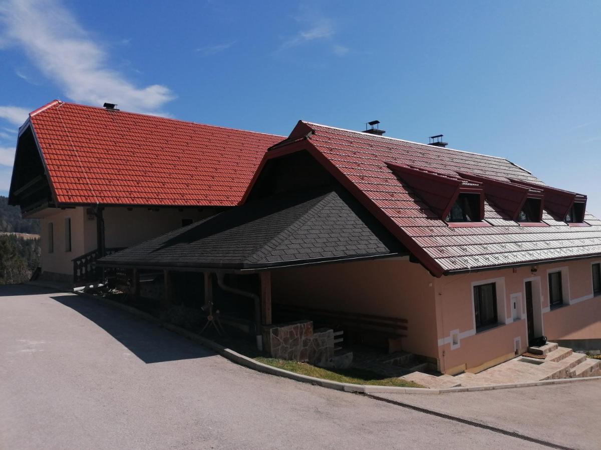 Apartment House Koprivnik Zrece Exterior photo