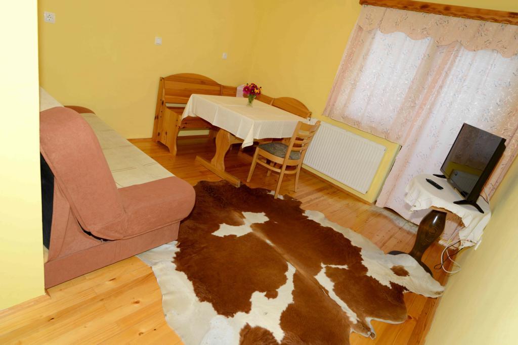 Apartment House Koprivnik Zrece Exterior photo